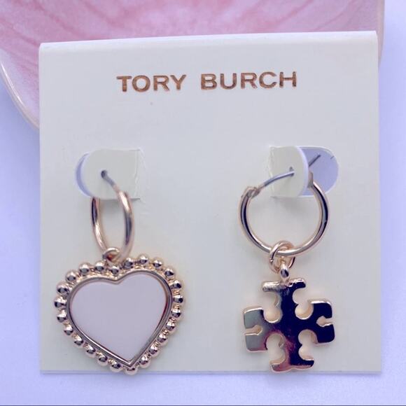 NWOT Tory Burch Gold Mix Match Heart & Double T Hoop Earrings - Picture 2 of 9